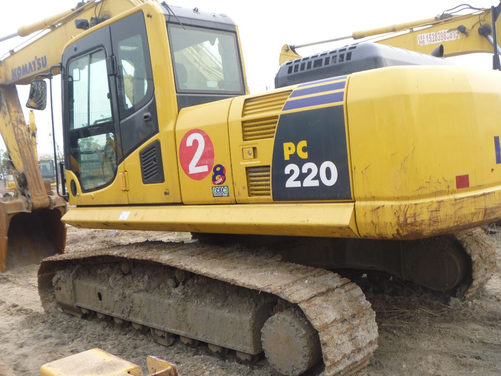 PC220-8 DBBG6922
